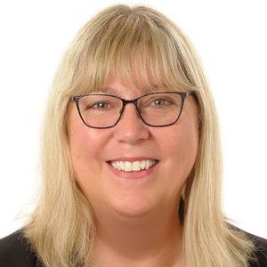 Meet your Posher, Corinne